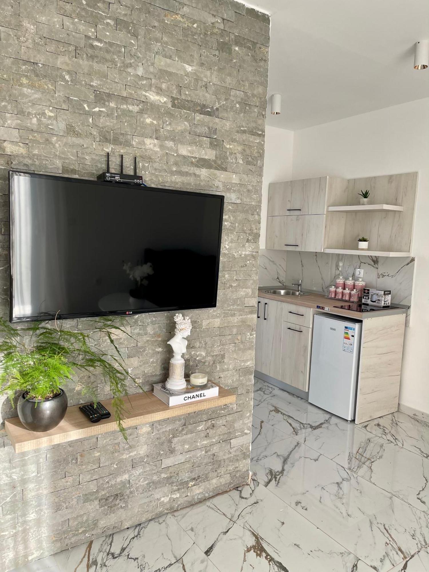 Mar Nero Apartments Bregvija Eksteriør bilde